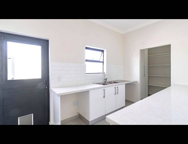 3 BEDROOM HOUSE FOR SALE IN ATLANTIC SANDS PRIVATE ESTATE